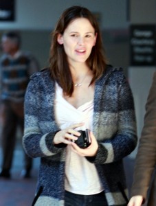 Jennifer Garner candids in Santa Monica, California