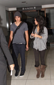 Zac Efron and Vanessa Hudgens arrival at LAX Airport on 30th of January 2009