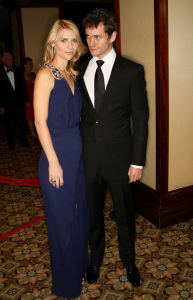 Claire Danes arrives with actor Hugh Dancy at the 61st Annual DGA Awards