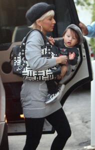 Christina Aguilera with sweet Max Liron in West Hollywood on Saturday evening, 31st of January, 2009