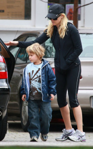 Reese Witherspoon with son Deacon