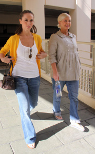 Jennifer Love Hewitt seen shopping with a friend in Burbank Los Angeles California on February 7th 2009