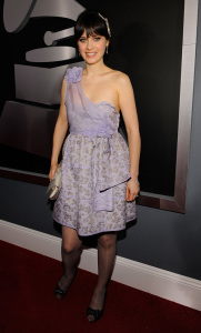 Zooey Deschanel arrives at the 2009 grammy awards