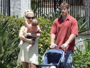 Britneys life pictures britney and perry