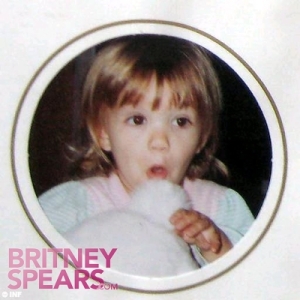 Britneys life pictures baby britney spears from official website