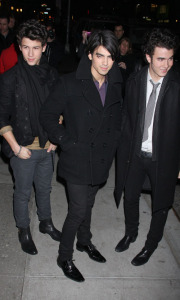 Jonas Brothers arrive at the Ed Sullivan Theater for the Late Show with David Letterman on February 12th 2009 3