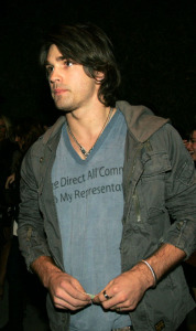 Justin Gaston arrives at Koi restaurant in Los Angeles California on February 12th 2009