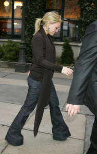 Hilary Duff heads to the Mercedes Benz New York Fashion Week Fall 2009 on February 13th 2009 3