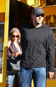 Jessica Simpson with boyfriend Tony Romo out for a romantic lunch