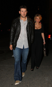 Jessica Simpson and boyfriend Tony Romo out for dinner