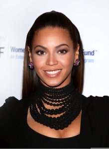 Beyonce Knowles arrives at Unforgettable Evening