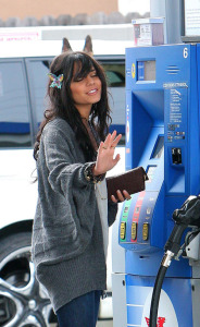 Vanessa Hudgens stopping into a Toluca Lake fueling station