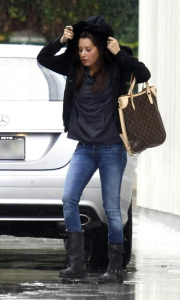 Ashley Tisdale spotted heading for lunch