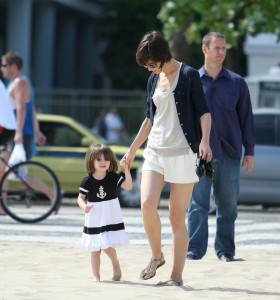 suri Cruise on the beach in Copa Cabana in Brazil Brazil on February 3rd 2009 5