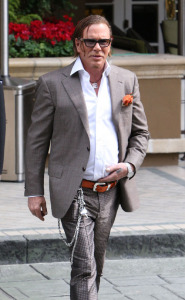 Mickey Rourke as the Best Male Lead actor of the 2009 Spirit Awards