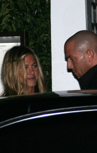 Jennifer Aniston leaves the pre Oscars party held at Cecconi Restaurant in Beverly Hills on the 20th of February 2009