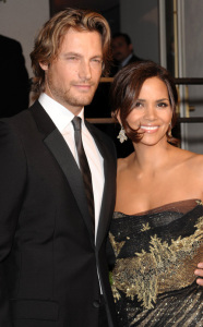 Halle Berry and Gabriel Aubry arrive at the 2009 Vanity Fair Oscar Party hosted by Graydon Carter at the Sunset Tower Hotel on February 22nd 2009 2