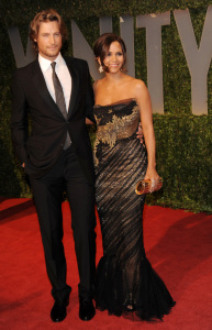 Halle Berry and Gabriel Aubry arrive at the 2009 Vanity Fair Oscar Party hosted by Graydon Carter at the Sunset Tower Hotel on February 22nd 2009 1