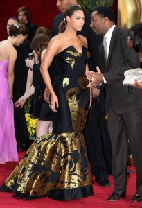 Beyonce Knowels high quality photo of the black and golden oscars gown red carpet arrival at the 81st academy awards