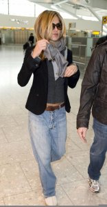 Jennifer Aniston at Heathrow Airport in London on March 3rd 2009 3