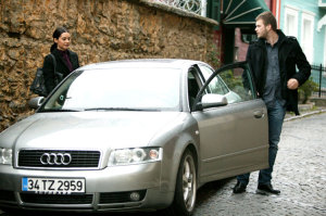 Kivanc Tatlitug and Sedef Avci pictures from the turkish series Menekse ile Halil 46