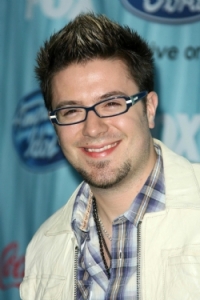 Daniel Gokey on the american idol top 12 party