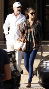 Emma Heming and Bruce Willis spotted shopping at Barney in New York on October 23rd 2008 1