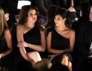 Kim Kardashian and Khloe Kardashian attend the Badgley Mischka Fall 2009 Fashion Show on the 17th of February 2009 6