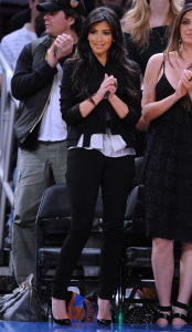 Kim Kardashian and Brittny Gastineau attend Detroit Pistons vs New York Knicks game at Madison Square Garden on April 8th 2009 in New York City 4