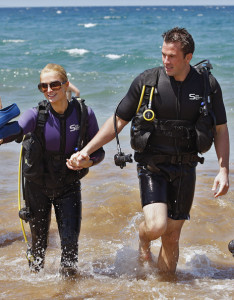 Paris Hilton scuba Diving in Maui with her boyfriend Doug Reinhardt on March 12th, 2009