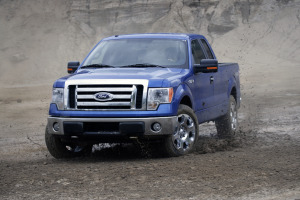 Ford f 150 2009 f 150 Blue 2009 ford f 150 XLT front and left side view