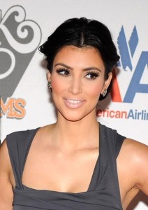 Kim Kardashian attends the 16th Annual Race To Erase MS on May 8th 2009 4