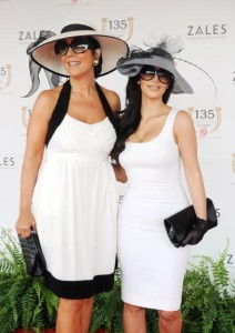 Kim Kardashian and her mother Kris Jenner attend the 135th Kentucky Derby on May 2nd 2009 8