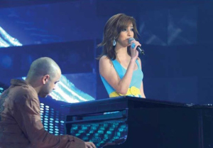 Basma singing along with Michel fadel on stage at staracademy6 on May 8th 2009 at the LBC Star Academy 12th prime