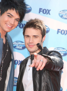 Kris Allen and Adam Lambert arrive at the American Idol Season 8 Grand Finale held at Nokia Theatre L.A. Live on May 20, 2009 in Los Angeles, California