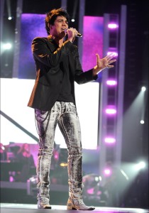 Adam Lambert high quality photo on stage of the American Idol finale on May 19th 2009