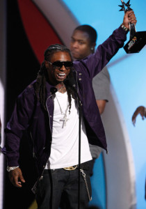 Lil Wayne accepts the Best Male Hip Hop Artist award onstage during the 2009 BET Awards held at the Shrine Auditorium on June 28th 2009 3