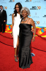 Zoe Saldana and Nichelle Nichols arrive at the 2009 BET Awards held at the Shrine Auditorium on June 28th 2009 in Los Angeles 3