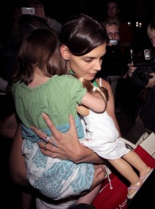 Suri Cruise visits the American Girl Place with her mother on June 12th 2009 2