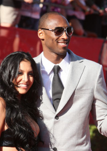 Kobe Bryant and his wife Vanessa Bryant arrive together on the red carpet of the 17th Annual ESPY Awards