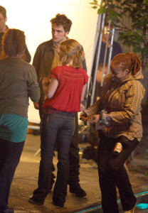 Robert Pattinson and Emilie de Ravin during their secene filming for their upcoming movie Remember Me 2