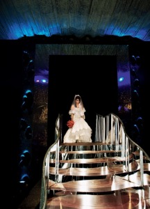 Haifa Wehbe picture from her wedding to Abu Hashima at the stairs entering the ball room