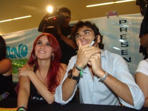 dulca maria photos at the Cast de Verano de Amor autographs in Mexico on July 4th 2009 4