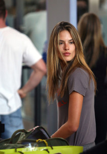 Alessandra Ambrosio picture before her departure as she gets into the Los Angeles International airport on April 13th 2009 6