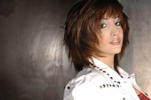 Darine Hadchiti photo short hair cut 20