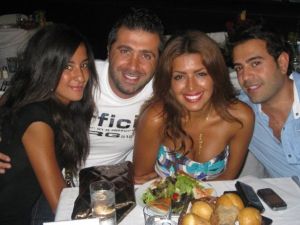 Amal Bouchoucha photo at her birthday with her family in August 2009 9