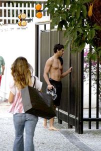 Jesus Luz picture as spotted walking shirtless at the neighborhood of Ipanema in Rio de Janeiro on August 27th 2009 4