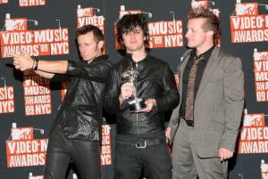 Green Day pose in the pressroom during the 2009 MTV Video Music Awards at Radio City Music Hall on September 13th 2009 in New York City