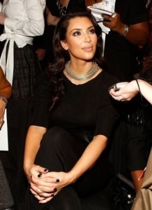 Kim Kardashian picture at the Badgley Mischka Spring 2010 Fashion Show on September 15th 2009 8