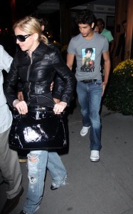 Madonna and Jesus Luz spotted together out for dinner at Nellos restaurant on Madison Avenue in New York on September 15th 2009 12